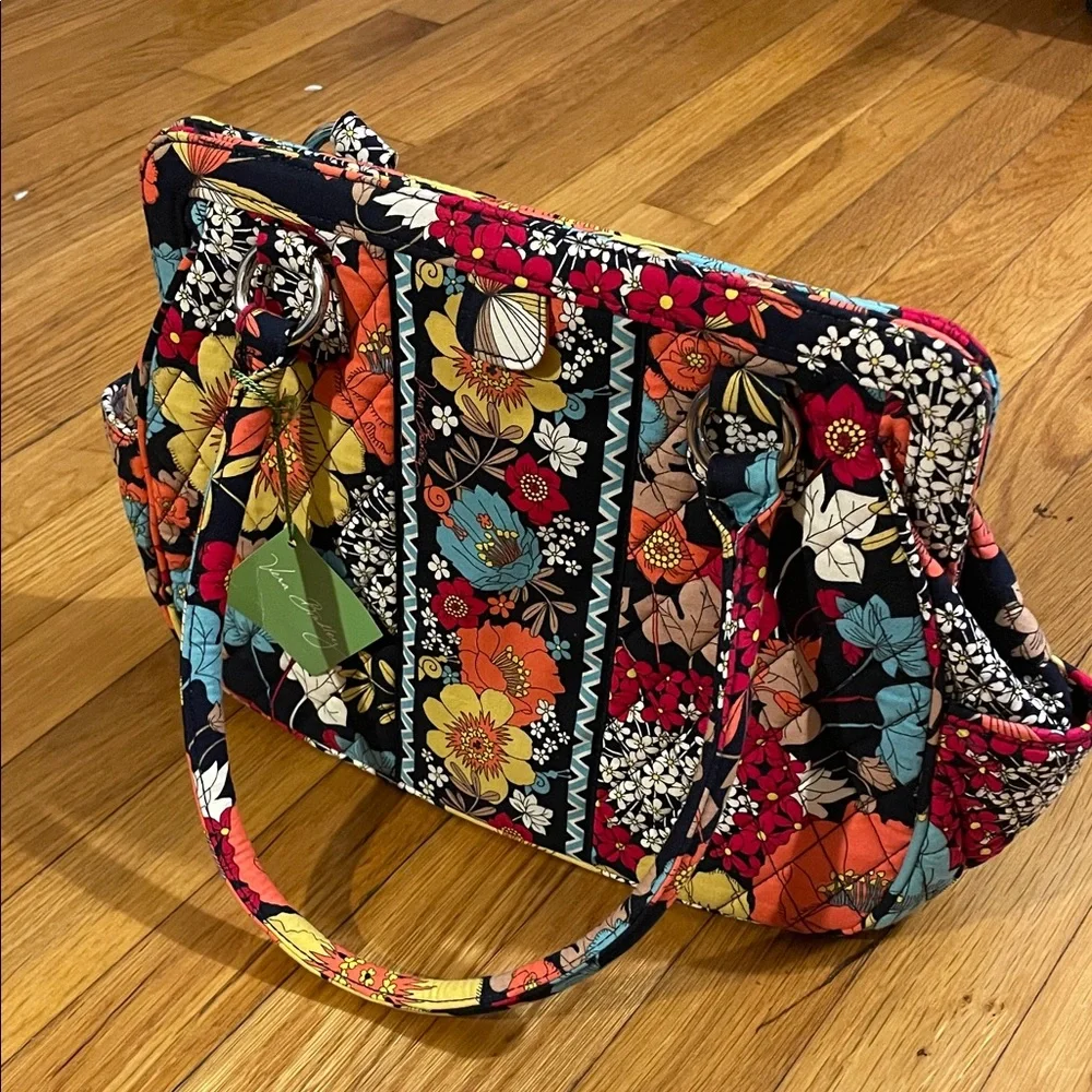 NWT Vera Bradley Floral Quilted Women's Frame Bag - Picture 1 of 11